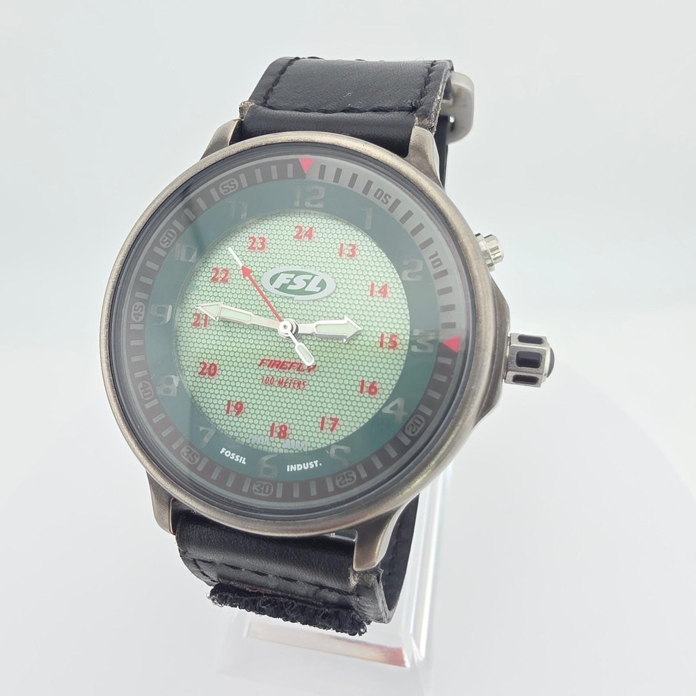 Vtg FOSSIL FSL Firefly Mens Watch FL-5732 Green Black Leather Velcrow Band 8"